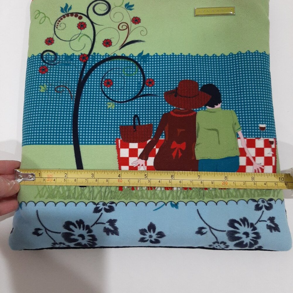 Atlantic coquette picnic scene romantic cottagecore fabric velvet collectors bag - Picture 14 of 16